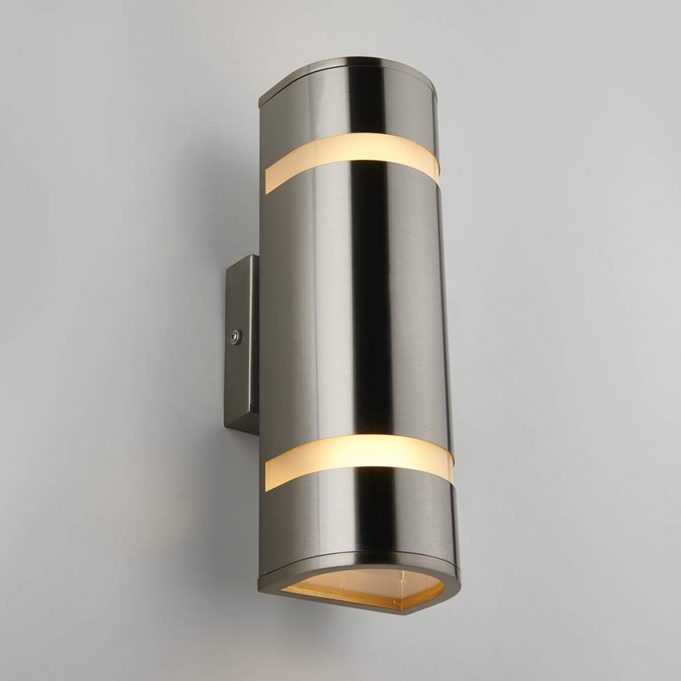 Artika Q1 Outdoor Wall Light